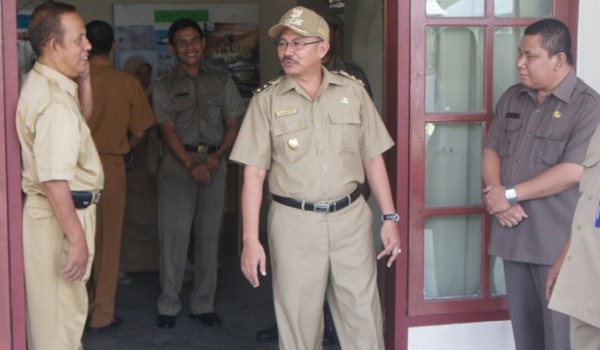 Bupati Batanghari Sinwan 